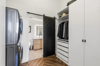 Guest Bathroom Photo of 414 549 Columbia Street, New Westminster, BC