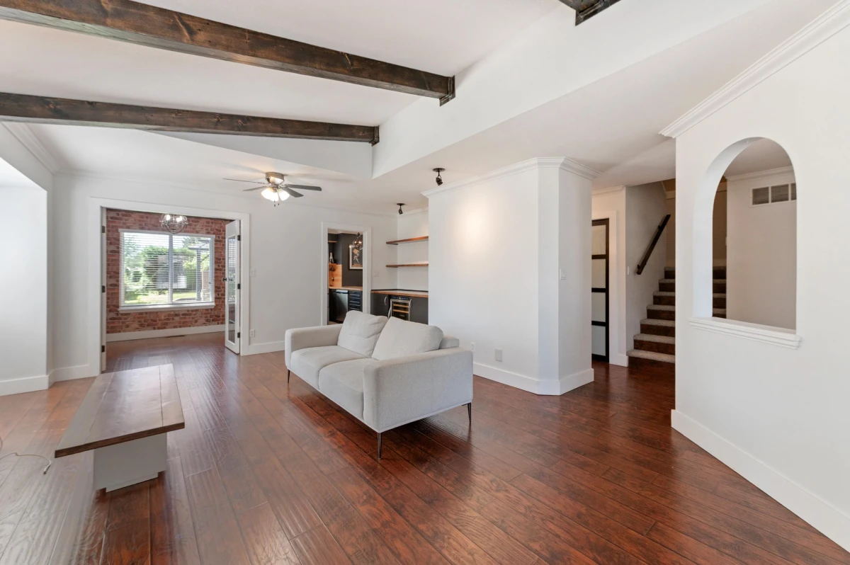 Family Room Photo of 178 15501 89a Avenue, Surrey, BC