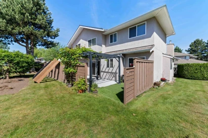 Outdoor Kitchen Photo of 178 15501 89a Avenue, Surrey, BC