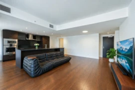 603 1571 W 57th Avenue, Vancouver, BC
