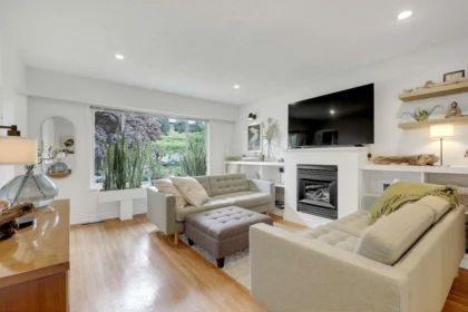 Basement Recreation Room Photo of 8257 114 Street, Delta, BC