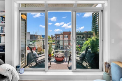 Powder Room Photo of 74 728 W 14th Street, North Vancouver, BC