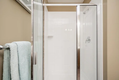 Guest Bathroom Photo of 1850 Wood Duck Way, Lindell Beach, BC
