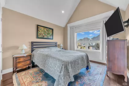 Mudroom Photo of 16238 25 Avenue, Surrey, BC