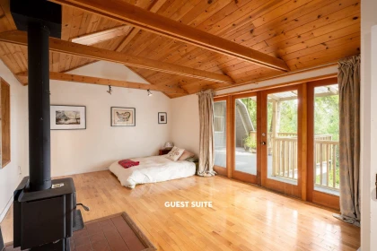 Loft / Bonus Room Photo of 709 Windjammer Road, Bowen Island, BC