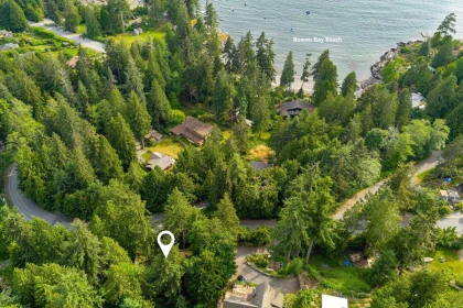 Swimming Pool Photo of 709 Windjammer Road, Bowen Island, BC