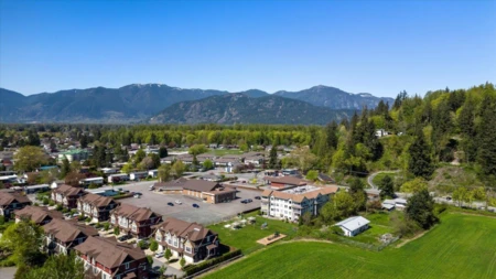 Fitness Center Photo Near 304 46966 Yale Road, Chilliwack, BC