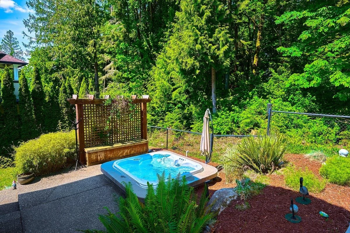 Family Room Photo of 13451 235 Street, Maple Ridge, BC