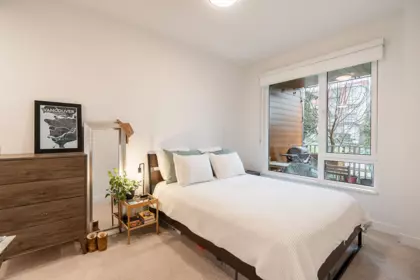 Office / Den Photo of 108 489 W 26th Avenue, Vancouver, BC