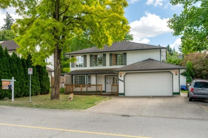 Outdoor Deck Photo of 35026 Exbury Avenue, Abbotsford, BC