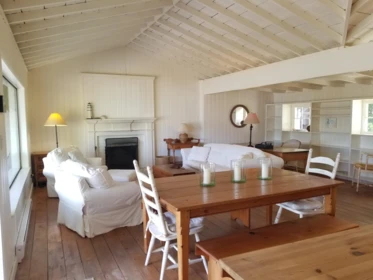 Breakfast Nook Photo of 90 Gulf Drive, Galiano Island, BC
