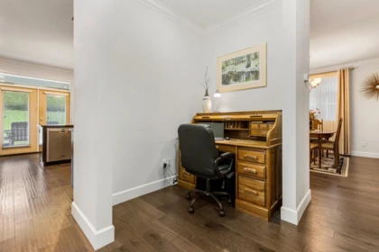 Entry Foyer Photo of 115 45900 South Sumas Road, Chilliwack, BC