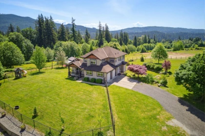 Street View Photo of 30420 Dewdney Trunk Road, Mission, BC