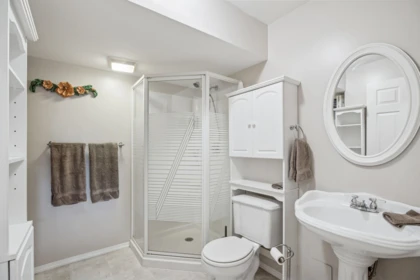 Hallway Photo of 402 11726 225 Street, Maple Ridge, BC