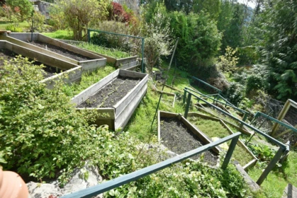 Outdoor Deck Photo of 4906 Sinclair Bay Road, Garden Bay, BC