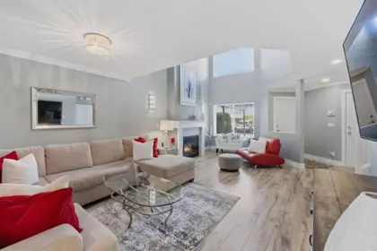 Breakfast Nook Photo of 72 8888 151 Street, Surrey, BC