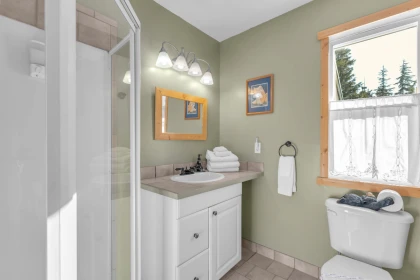 Primary Bedroom Photo of 47075 Snowmist Drive, Agassiz, BC