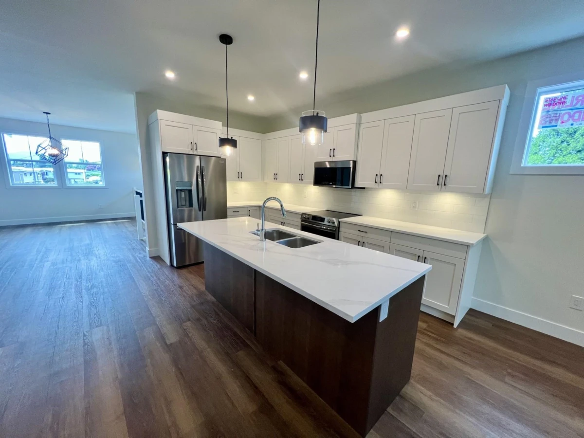 Family Room Photo of 10167 Hymar Drive, Chilliwack, BC