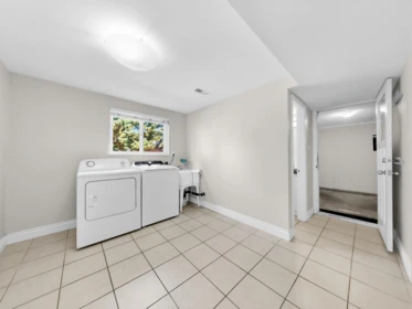 Entry Foyer Photo of 6299 Azure Road, Richmond, BC