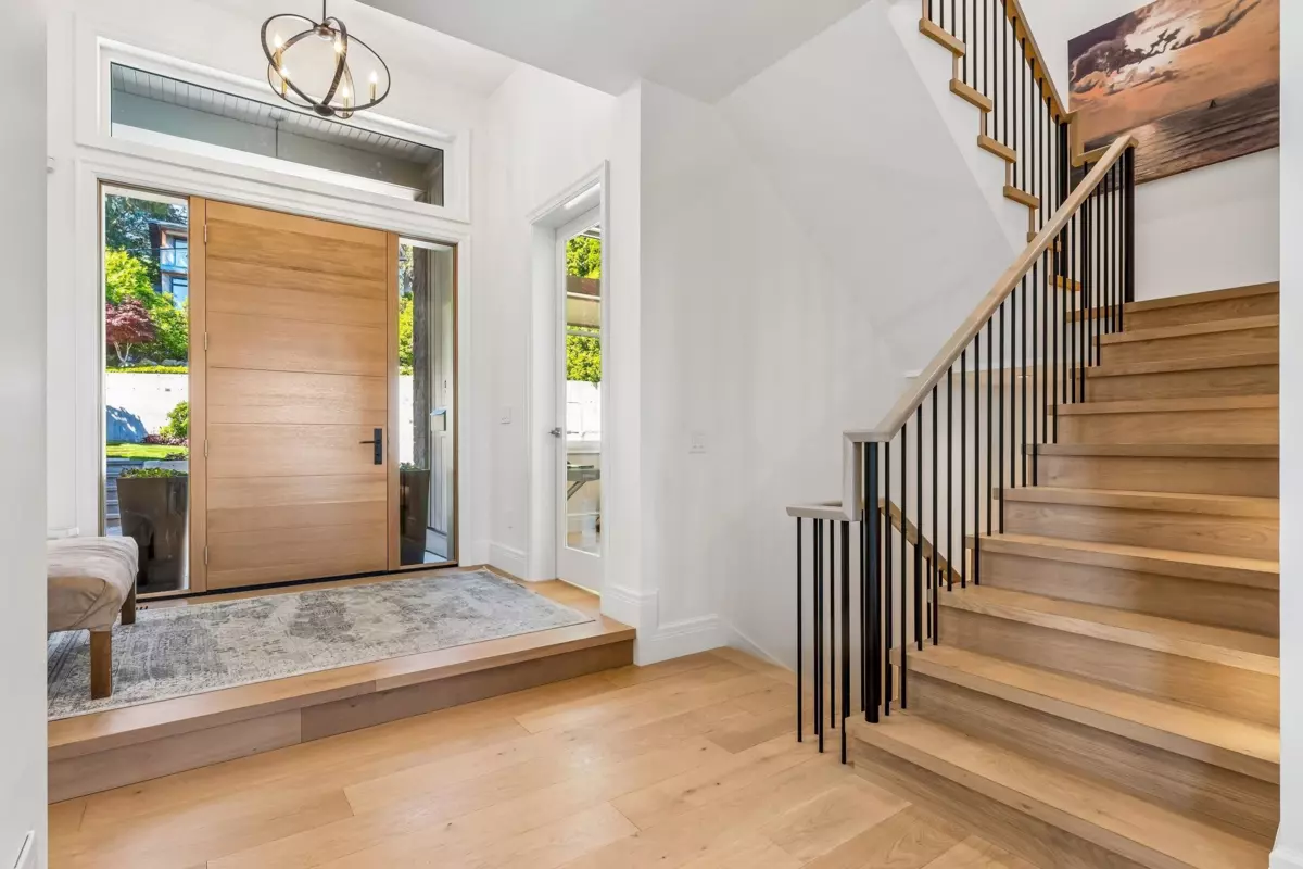 Family Room Photo of 2668 Haywood Avenue, West Vancouver, BC