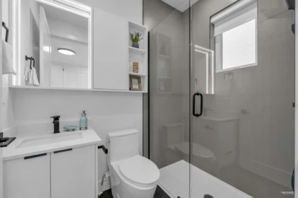 Guest Bathroom Photo of 2715 Cheyenne Avenue, Vancouver, BC