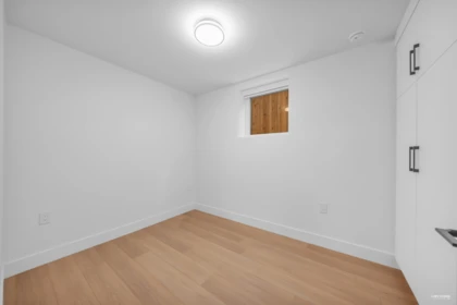 Mudroom Photo of 2715 Cheyenne Avenue, Vancouver, BC