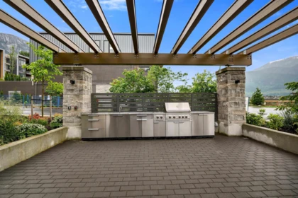 Outdoor Deck Photo of 424 1500 Scott Crescent, Squamish, BC
