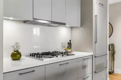 204 866 Arthur Erickson Place, West Vancouver, BC, West Vancouver — Apartment/Condo for sale