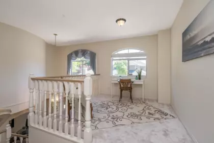 Basement Recreation Room Photo of 10 15273 24 Avenue, Surrey, BC