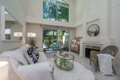 10 15273 24 Avenue, Surrey, BC, Surrey — Townhouse for sale