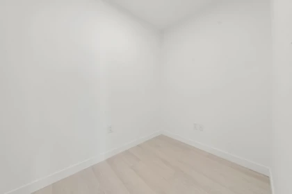 Loft / Bonus Room Photo of 404 3594 Malsum Drive, North Vancouver, BC