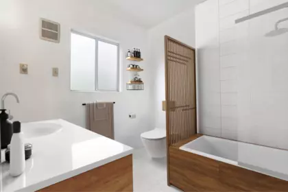 Powder Room Photo of 311 W 21st Avenue, Vancouver, BC