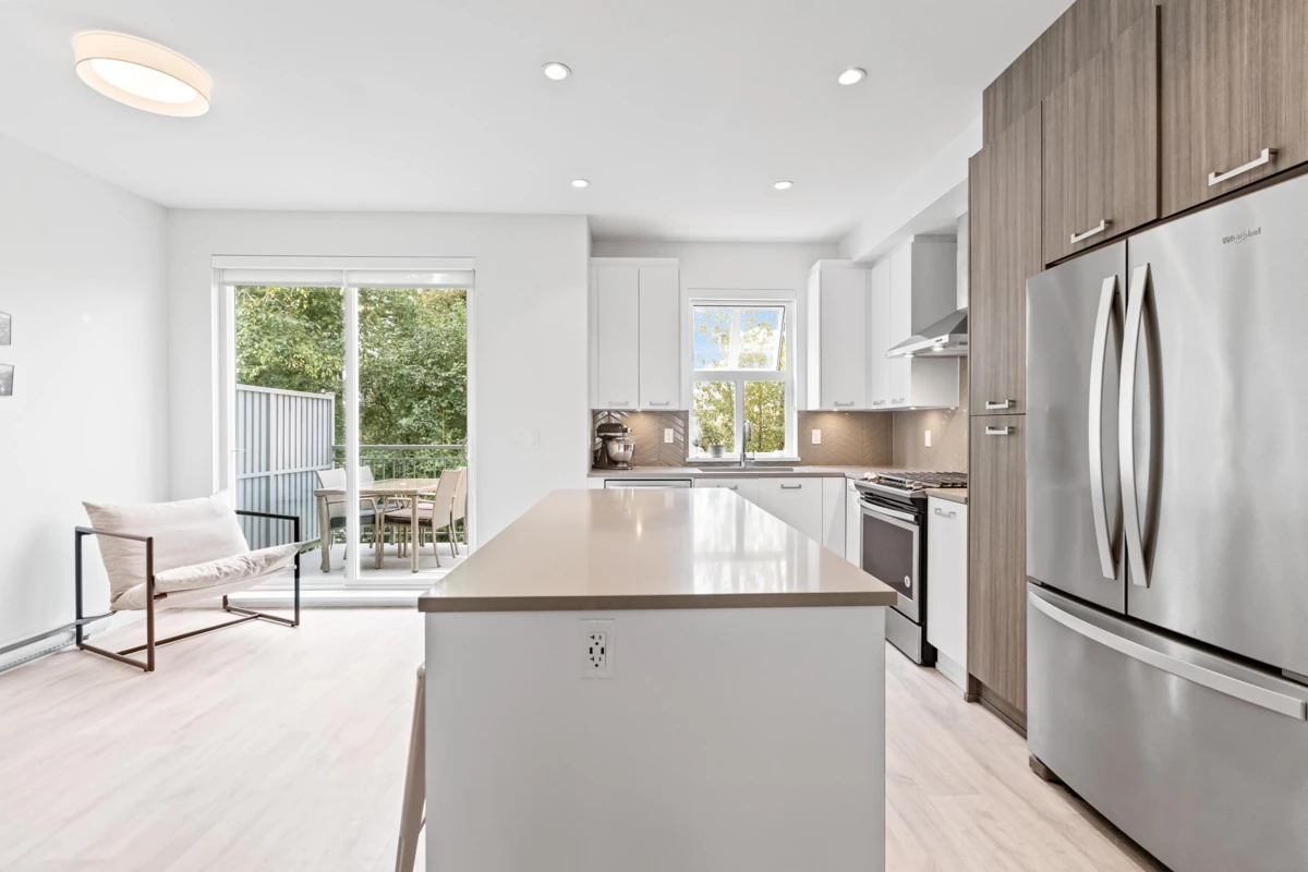 Dining Area Photo of 74 24076 112 Avenue, Maple Ridge, BC