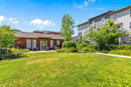 Fitness Center Photo Near 74 24076 112 Avenue, Maple Ridge, BC