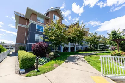 Garden / Landscaping Photo of 106 6480 194 Street, Surrey, BC