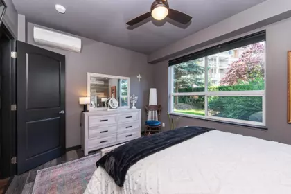 Office / Den Photo of 106 6480 194 Street, Surrey, BC