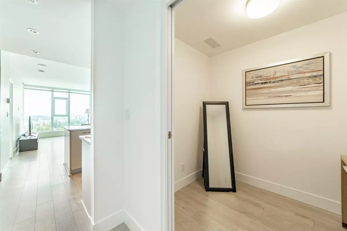 Dining Area Photo of 1806 7388 Kingsway, Burnaby, BC