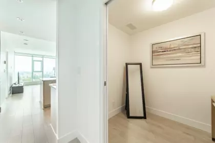 1806 7388 Kingsway, Burnaby, BC, Burnaby — Apartment/Condo for sale