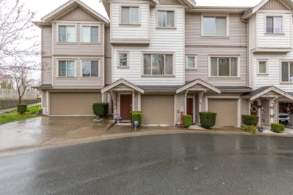 Swimming Pool Photo of 60 19097 64 Avenue, Surrey, BC