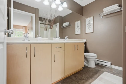 Kitchen Island Photo of 38 14959 58 Avenue, Surrey, BC