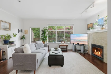 Office / Den Photo of 38 14959 58 Avenue, Surrey, BC