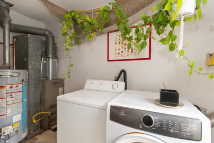 Laundry Room Photo of 34282 Catchpole Avenue, Mission, BC