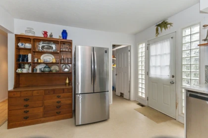 Walk-In Closet Photo of 34282 Catchpole Avenue, Mission, BC