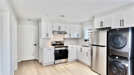 Breakfast Nook Photo of 1328 E 64th Avenue, Vancouver, BC