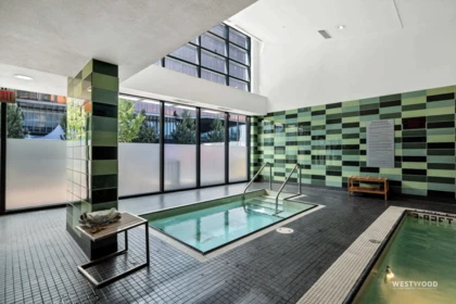 Garden / Landscaping Photo of 501 8 Smithe Mews, Vancouver, BC