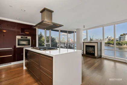 501 8 Smithe Mews, Vancouver, BC, Vancouver — Apartment/Condo for sale