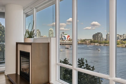 Pantry Photo of 501 8 Smithe Mews, Vancouver, BC