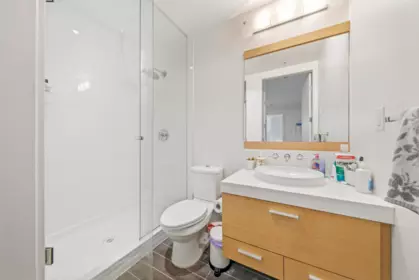 Mudroom Photo of 403 2528 Maple Street, Vancouver, BC