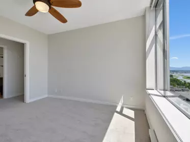 Mudroom Photo of 1006 280 Ross Drive, New Westminster, BC