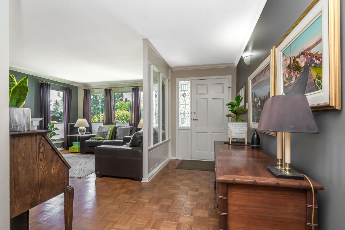 Family Room Photo of 1378 160a Street, Surrey, BC